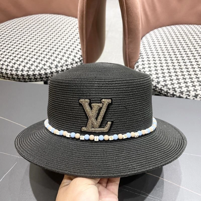 Louis Vuitton Caps Cozy 258009