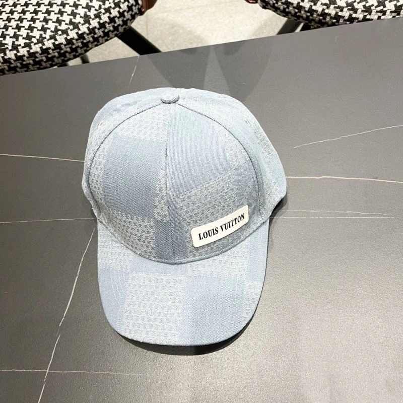 Fashionable Louis Vuitton Caps 258013