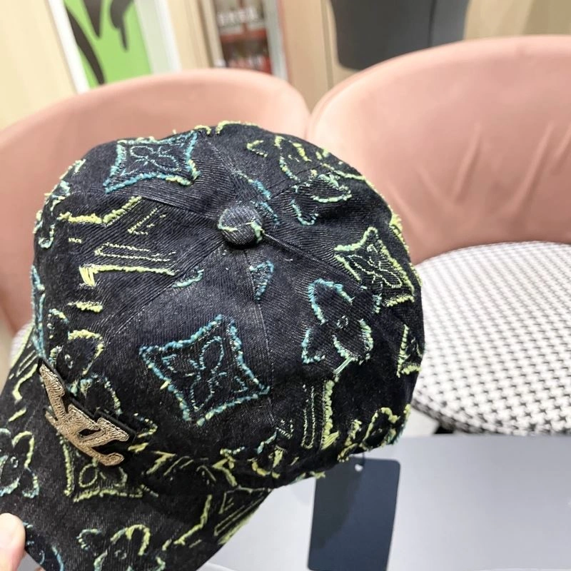 Louis Vuitton Caps Elegant 257987