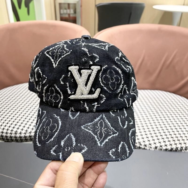 Louis Vuitton Caps Bright 258016