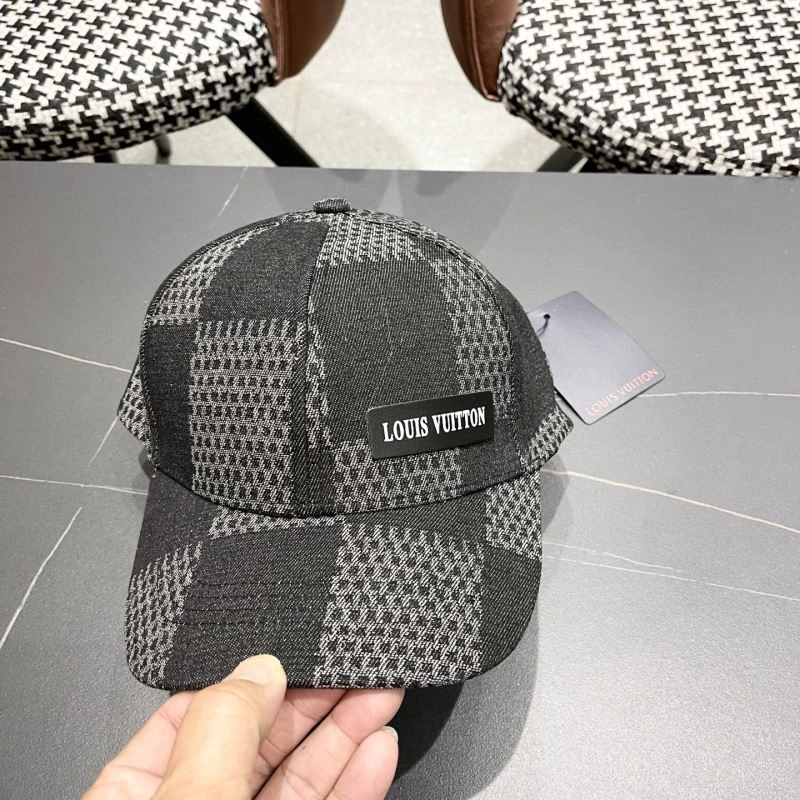 Louis Vuitton Caps Trendsetting 258018