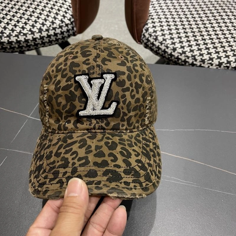 Effortless Louis Vuitton Caps 258005