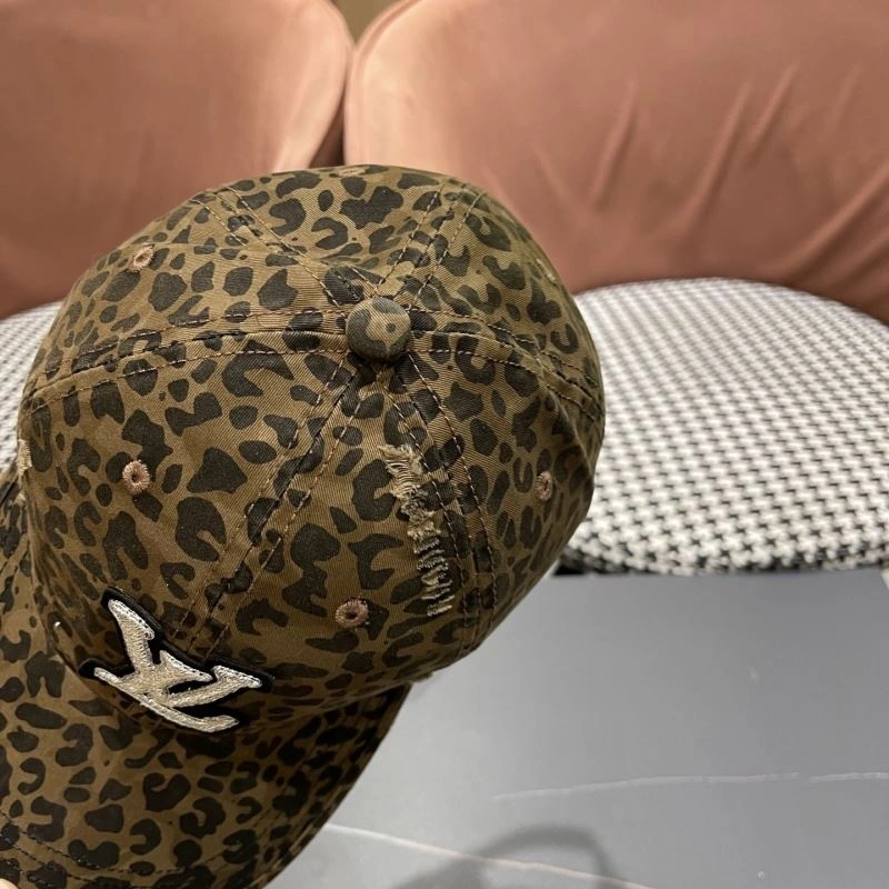 Effortless Louis Vuitton Caps 258005