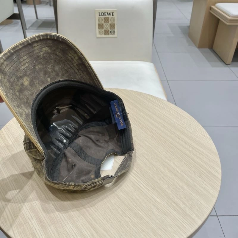 Casual Louis Vuitton Caps 257999