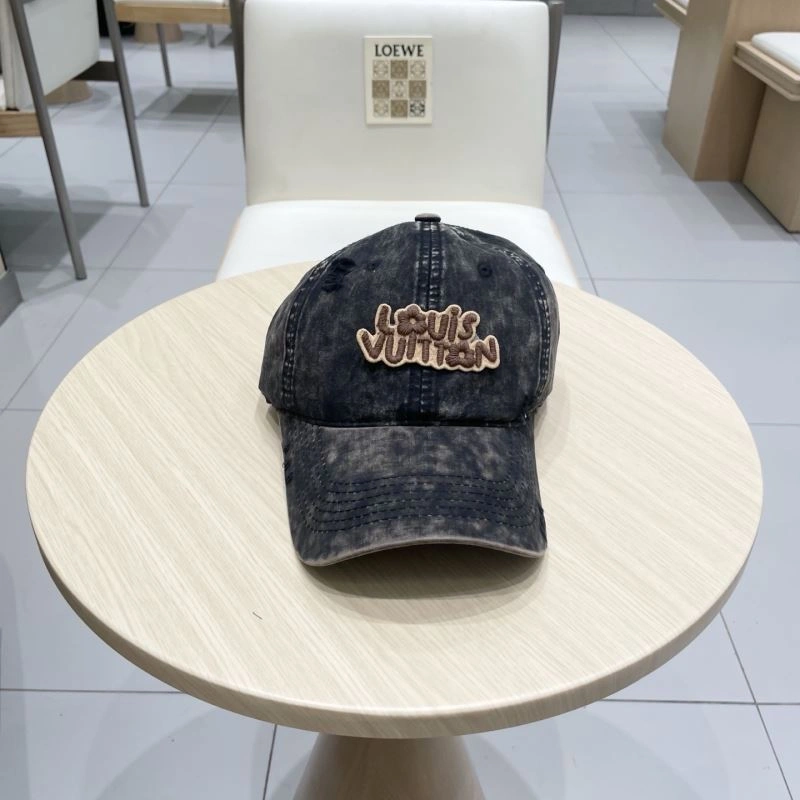 MoistureWicking Louis Vuitton Caps 258004