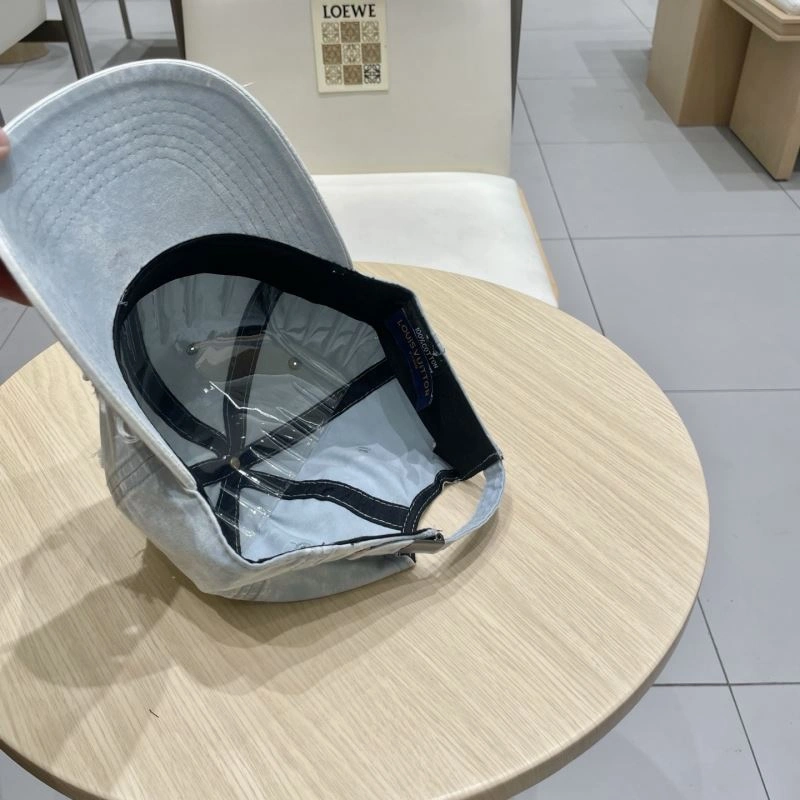 Louis Vuitton Caps UrbanStyle 257992