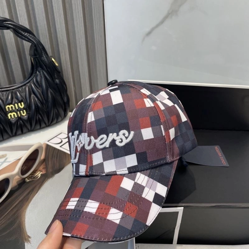 Louis Vuitton Caps Vibrant 257986