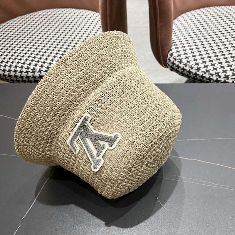 Lightweight Louis Vuitton Caps 257985