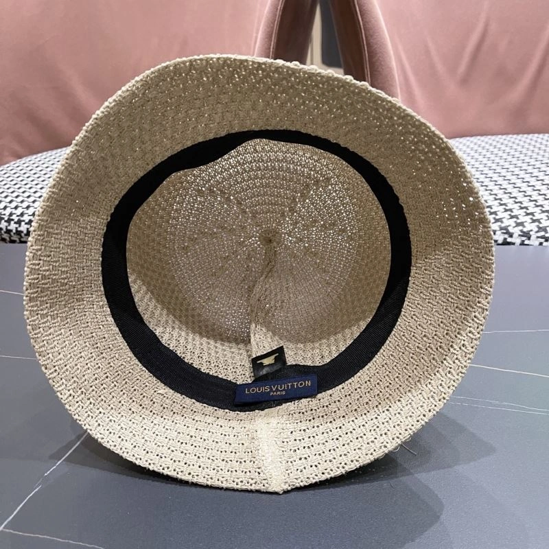 Lightweight Louis Vuitton Caps 257985