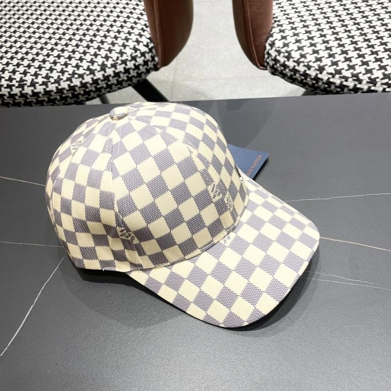 Louis Vuitton Caps Snug 258007