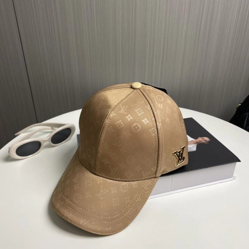 Compact Louis Vuitton Caps 257957