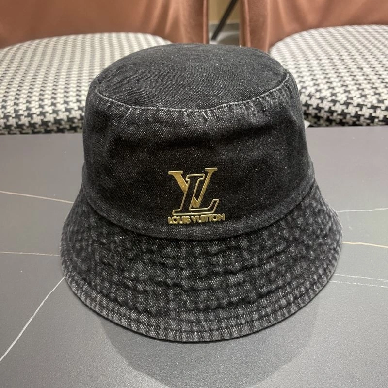 Fashionable Louis Vuitton Caps 257965