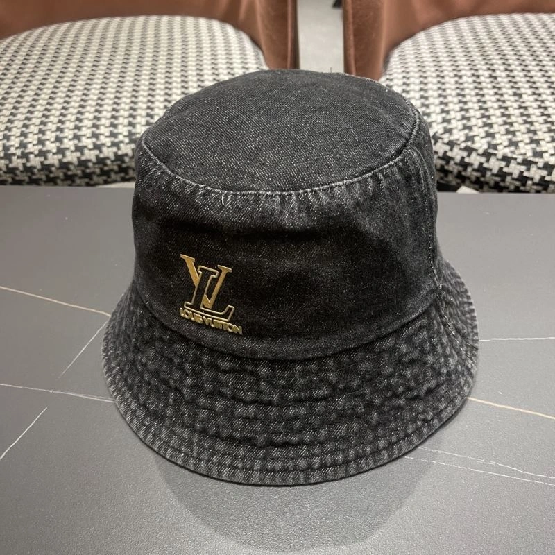 Fashionable Louis Vuitton Caps 257965