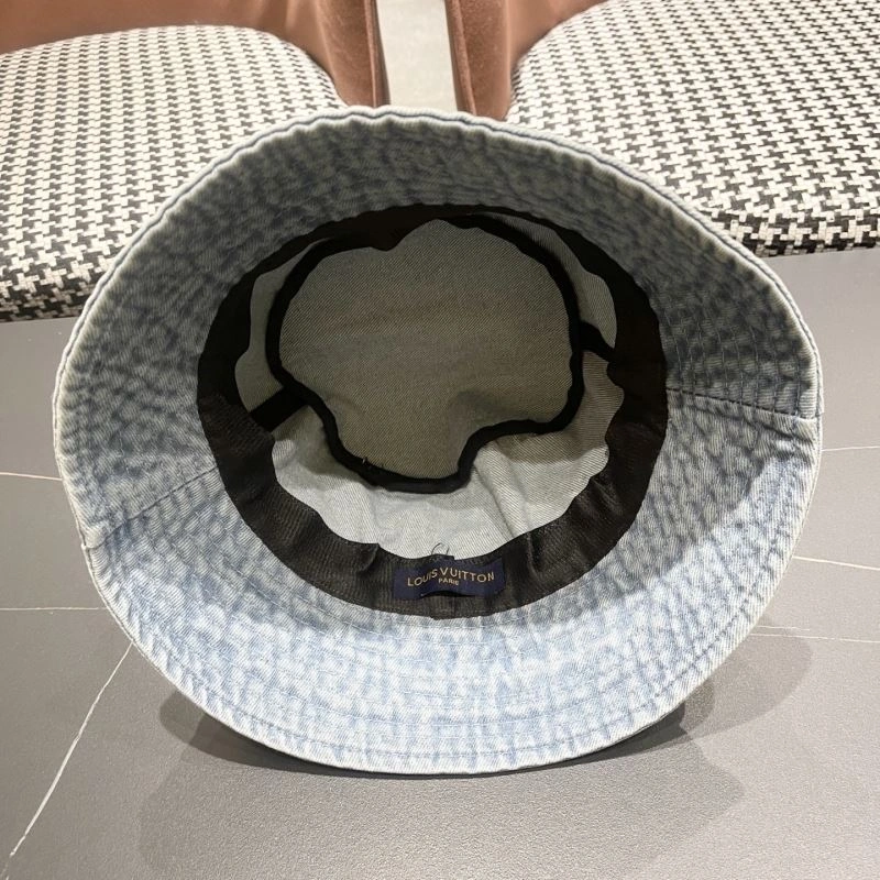 Louis Vuitton Caps Functional 257974