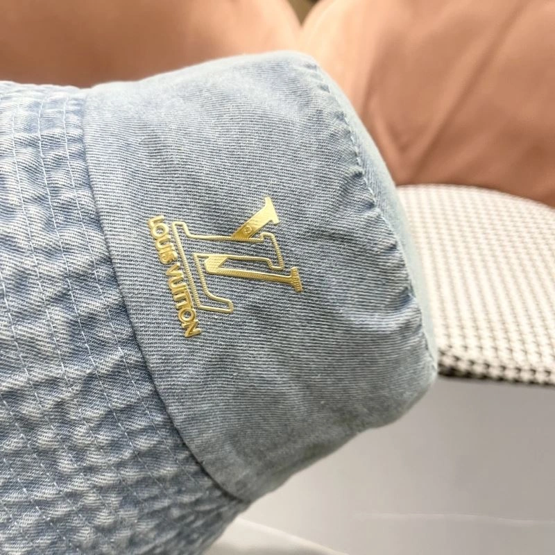 Louis Vuitton Caps Functional 257974