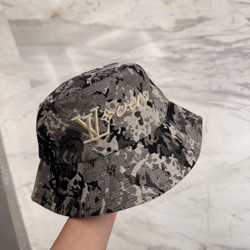 Louis Vuitton Caps SmoothTexture 257964