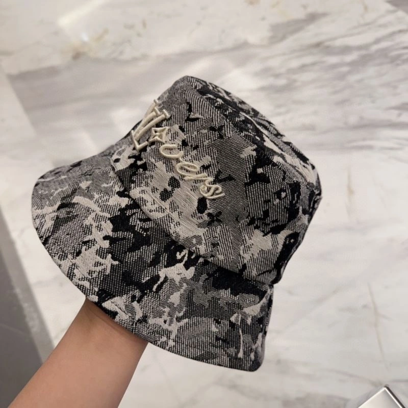 Louis Vuitton Caps SmoothTexture 257964