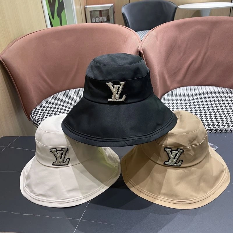 Louis Vuitton Caps Tailored 257967