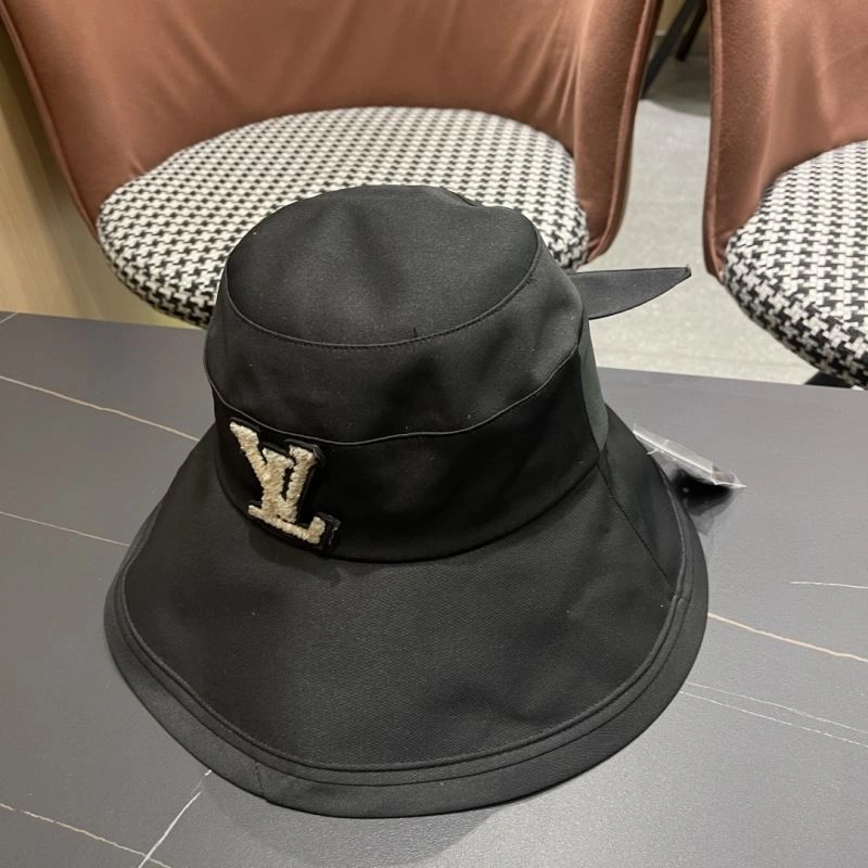Louis Vuitton Caps Tailored 257967