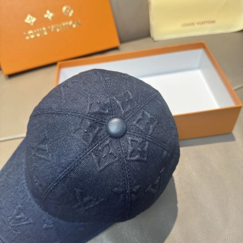 Louis Vuitton Caps Sophisticated 257954