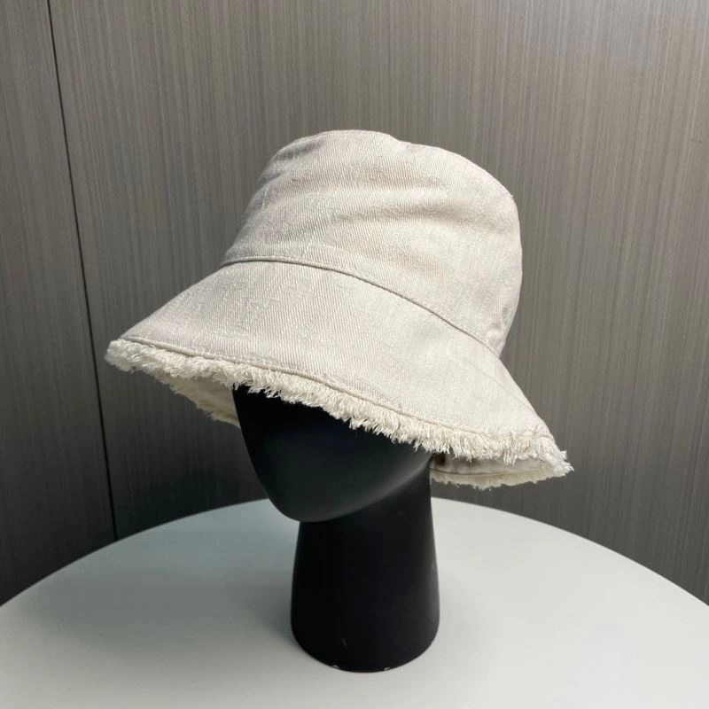 Lightweight Louis Vuitton Caps 257914
