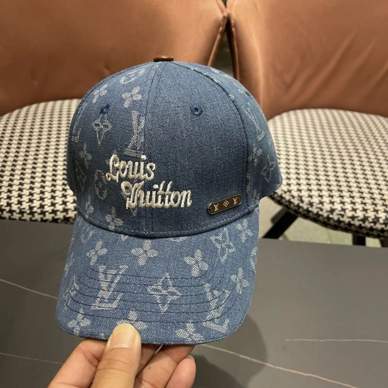 Flexible Louis Vuitton Caps 257933