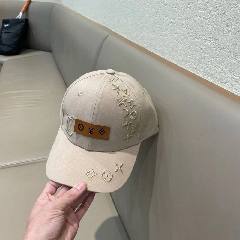 Louis Vuitton Caps Chic 257921