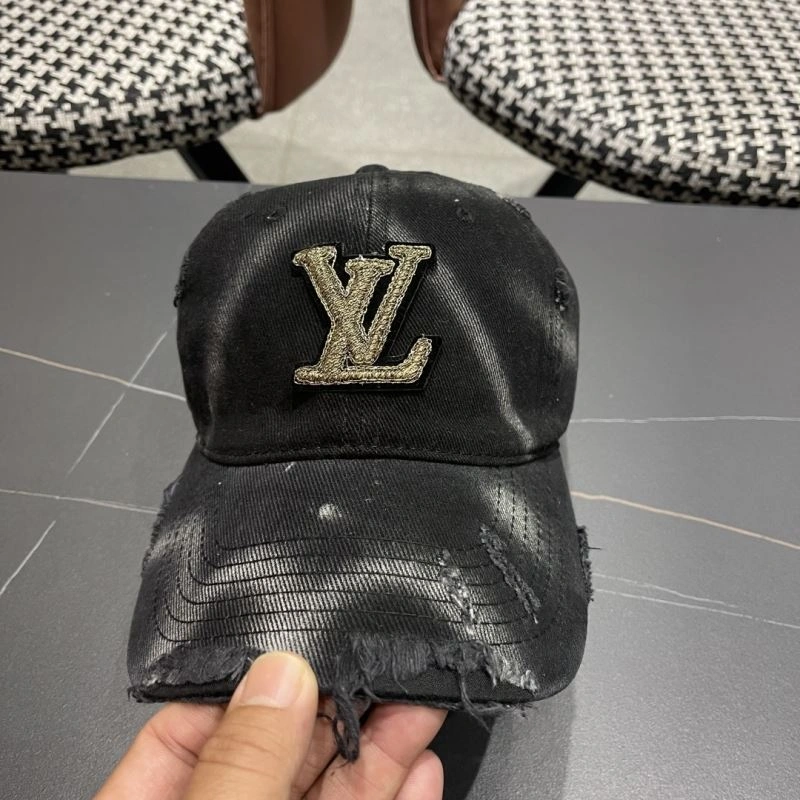Comfortable Louis Vuitton Caps 257935