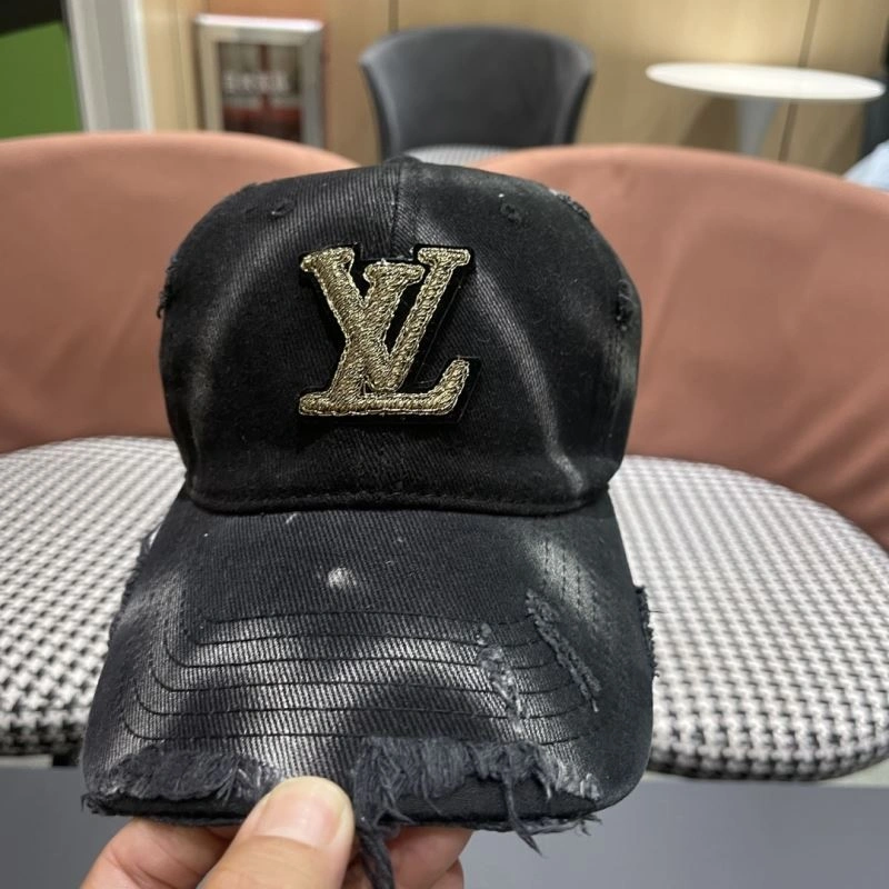 Comfortable Louis Vuitton Caps 257935