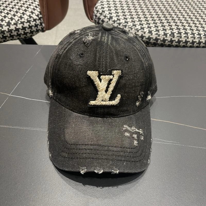 Versatile Louis Vuitton Caps 257903