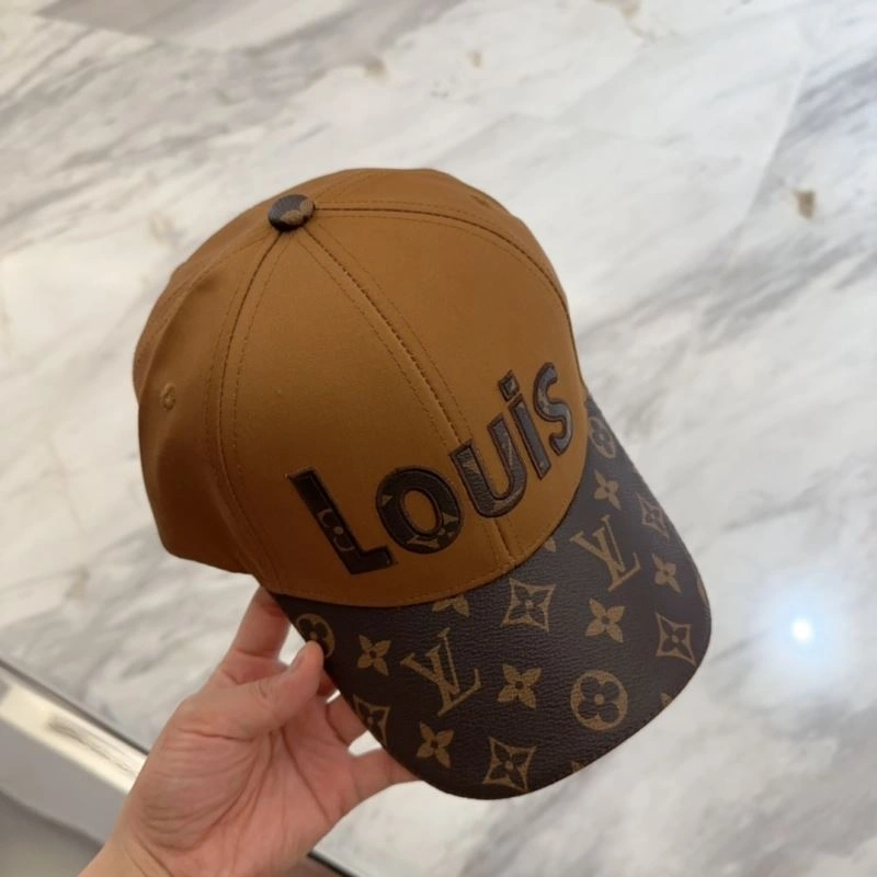 Louis Vuitton Caps Practical 257873