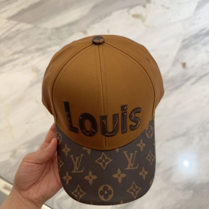 Louis Vuitton Caps Practical 257873