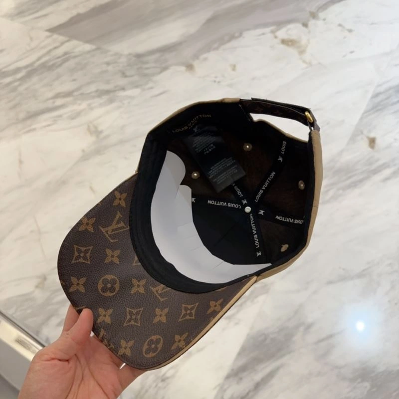Louis Vuitton Caps Contemporary 257871