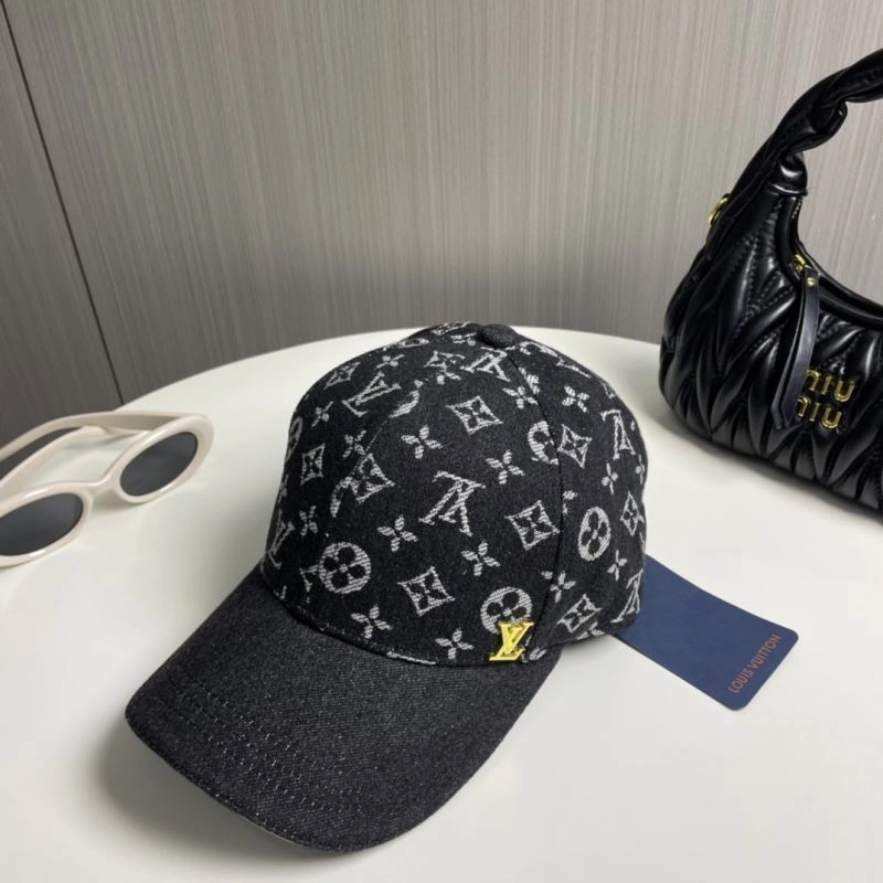 Louis Vuitton Caps Comfortable 257881