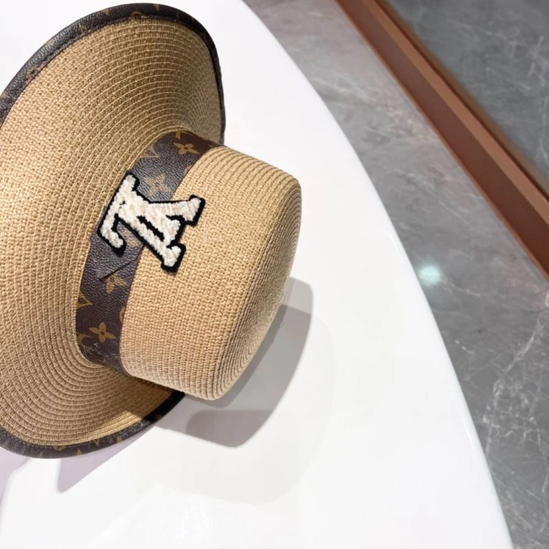 Flexible Louis Vuitton Caps 257888