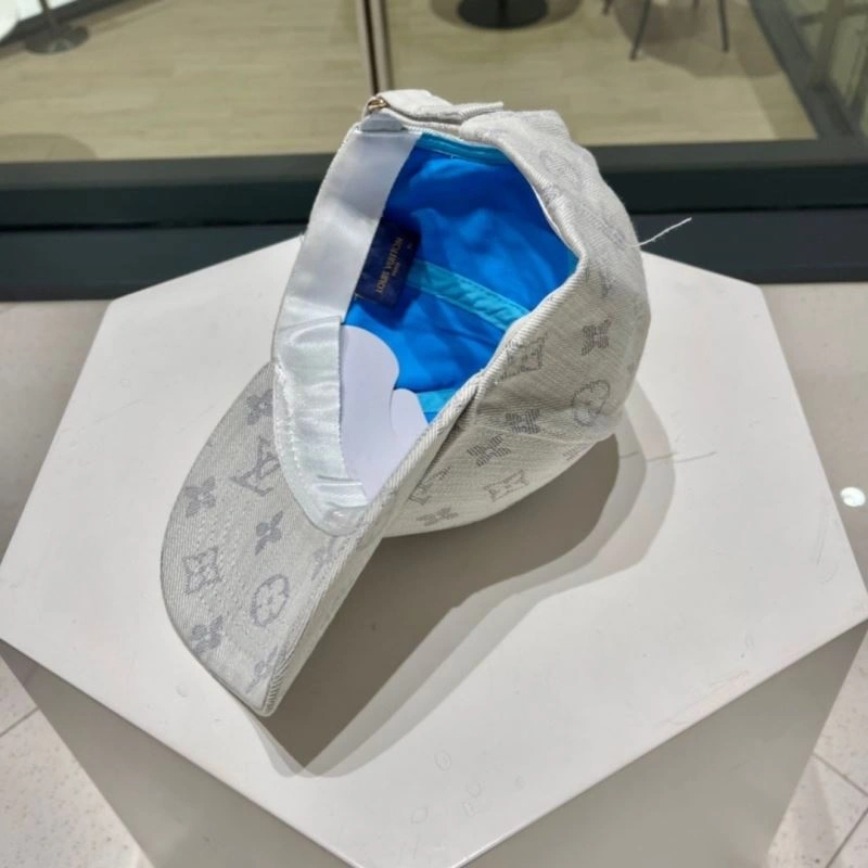 Louis Vuitton Caps TimelessDesign 257869
