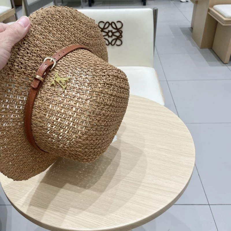 Stretchable Louis Vuitton Caps 257889