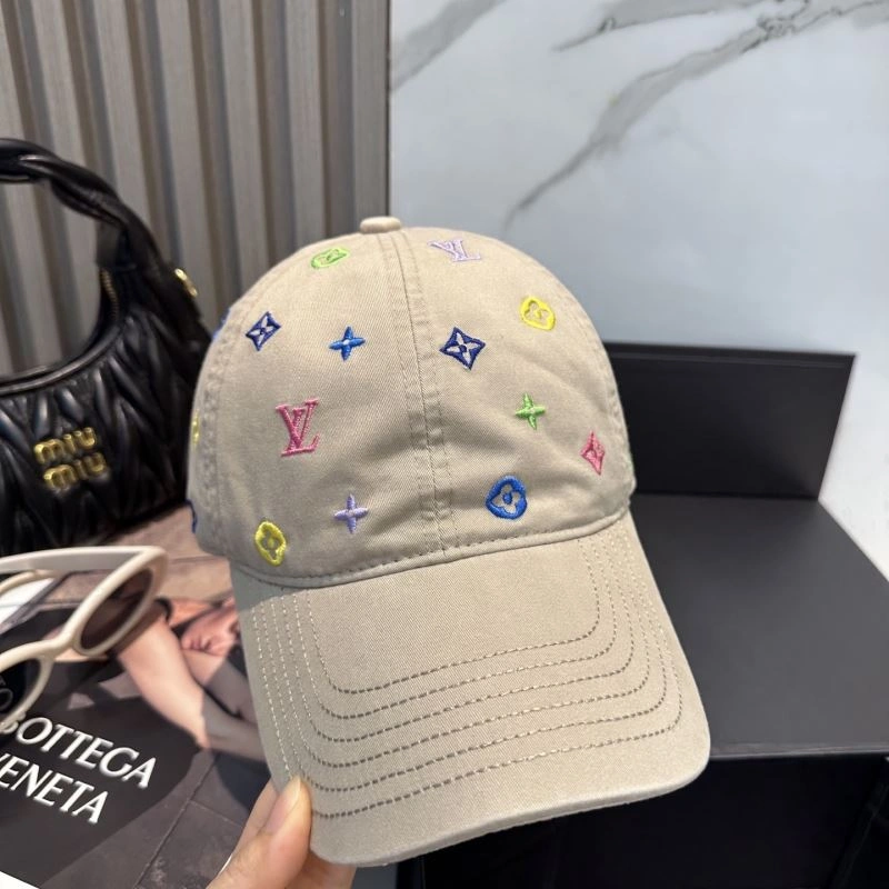 OnTrend Louis Vuitton Caps 257877