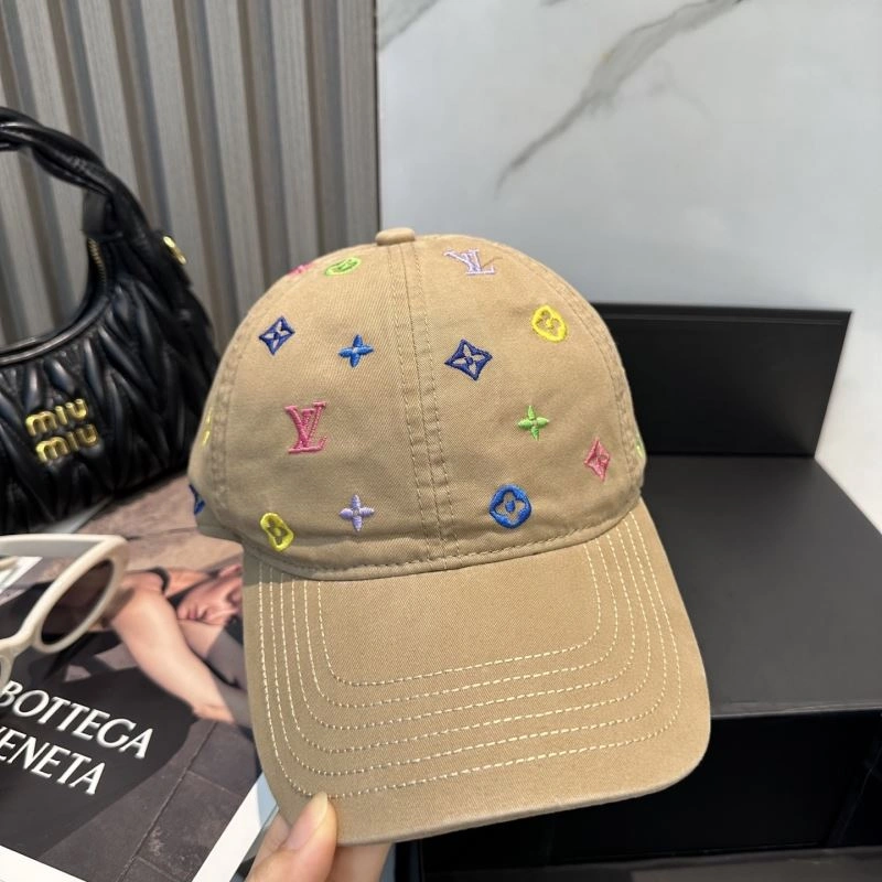 Bold Louis Vuitton Caps 257880