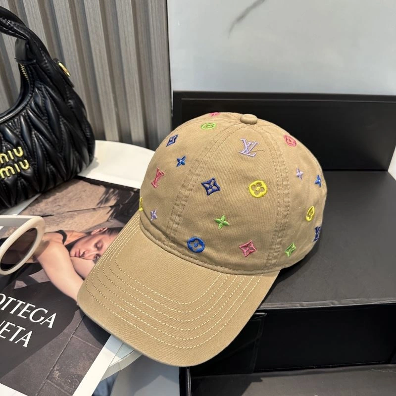 Bold Louis Vuitton Caps 257880