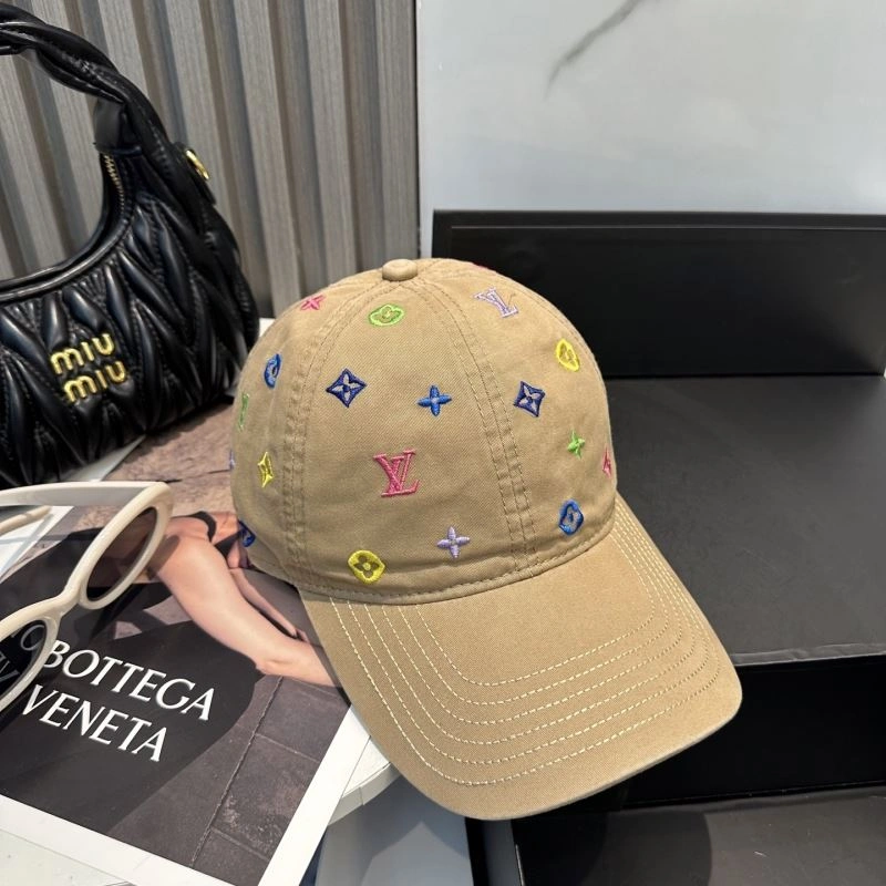 Bold Louis Vuitton Caps 257880