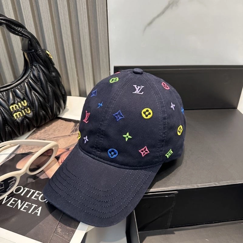 Bold Louis Vuitton Caps 257878
