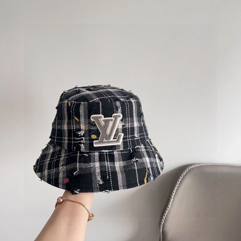 Louis Vuitton Caps Neat 257883