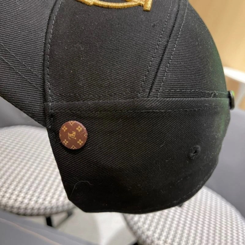 Premium Louis Vuitton Caps 257884