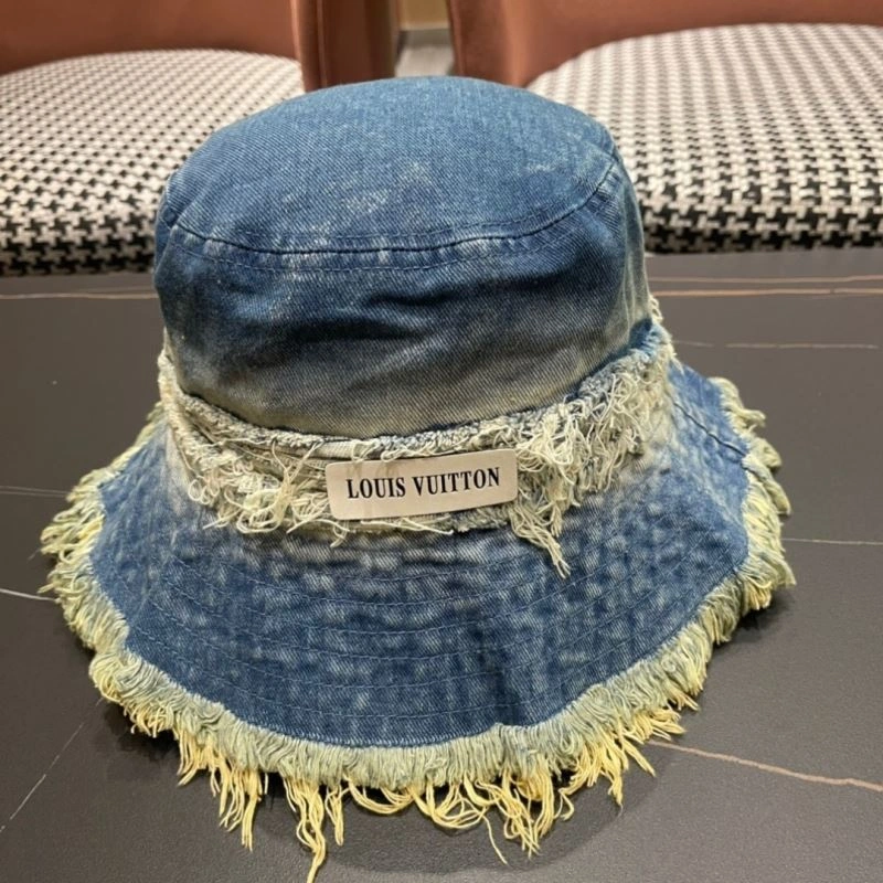 Louis Vuitton Caps Compact 257865