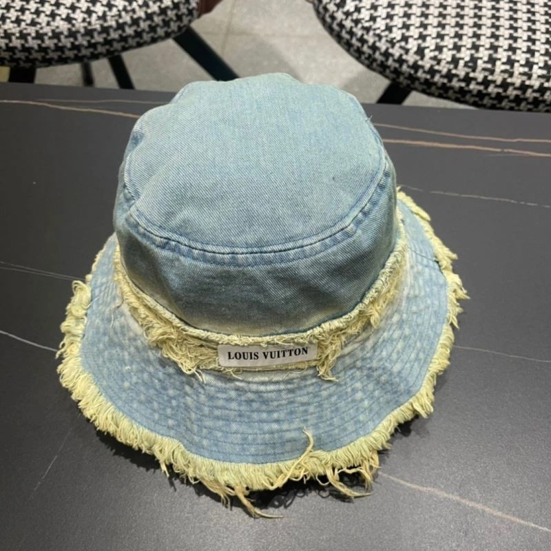 Functional Louis Vuitton Caps 257859