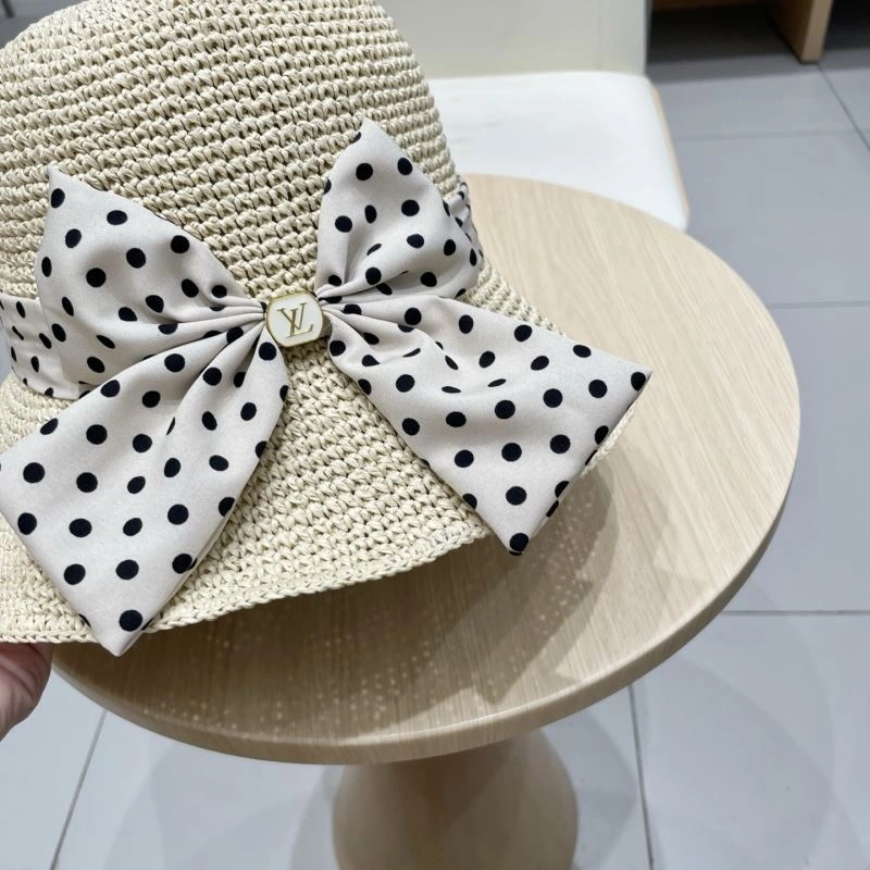 Sleek Louis Vuitton Caps 257857