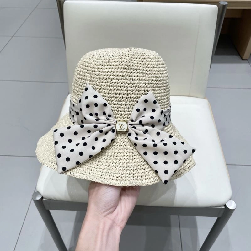 Sleek Louis Vuitton Caps 257857