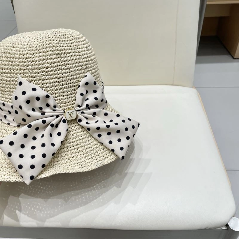 Sleek Louis Vuitton Caps 257857