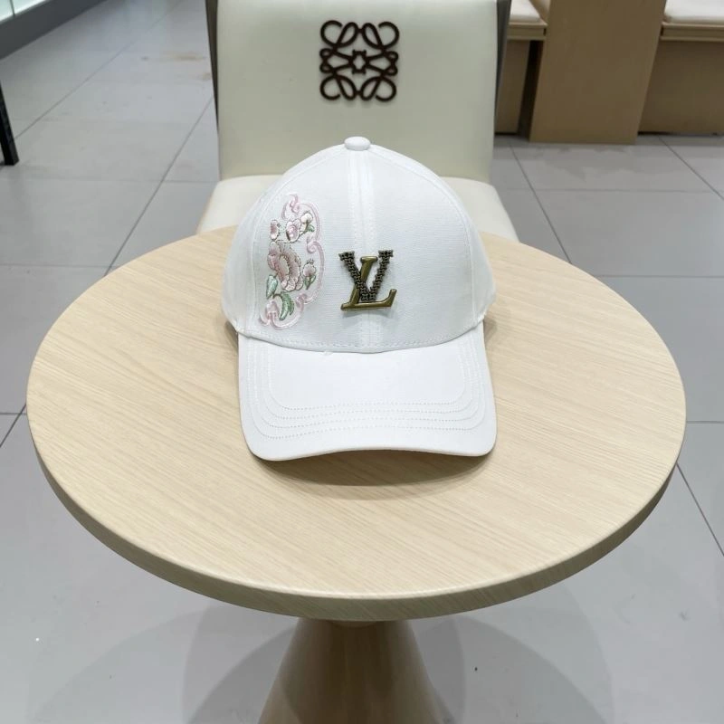 Fashionable Louis Vuitton Caps 257832